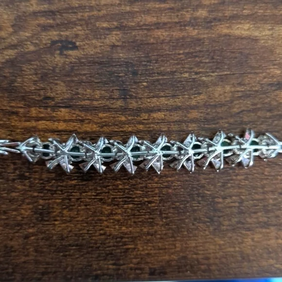 Gorgeous Vintage Emerald White Topaz and Sterling Bracelet 7" - Picture 2 of 6